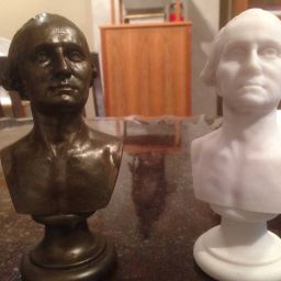 George-Washington-Mini-Bust-A-Tribute-to-Americas-First-President